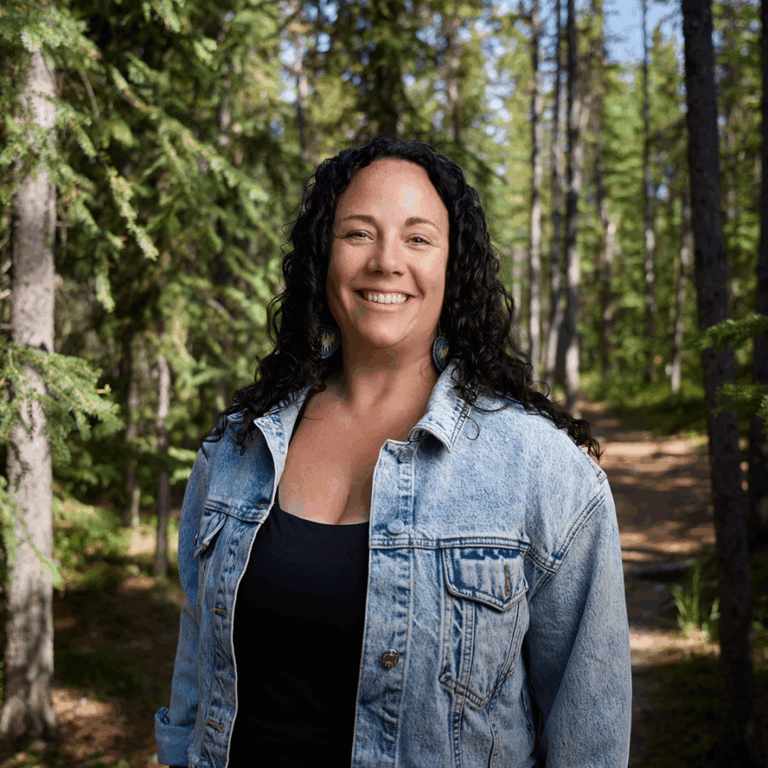 Outdoor portrait in wooded area